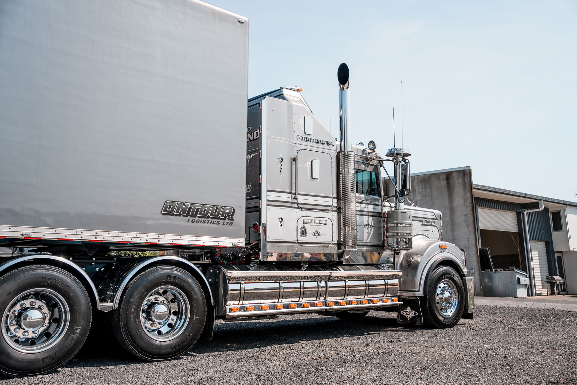 Medium Shot of Side of Ontour Truck with Trailer